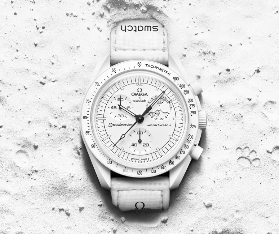 Omega x Swatch "Snoopy" : Mission to the Moonphase !