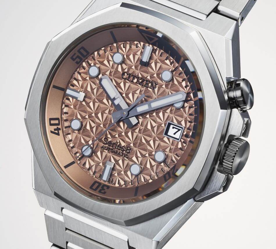 Citizen Series 8 "890" : une sportive au look de plongeuse