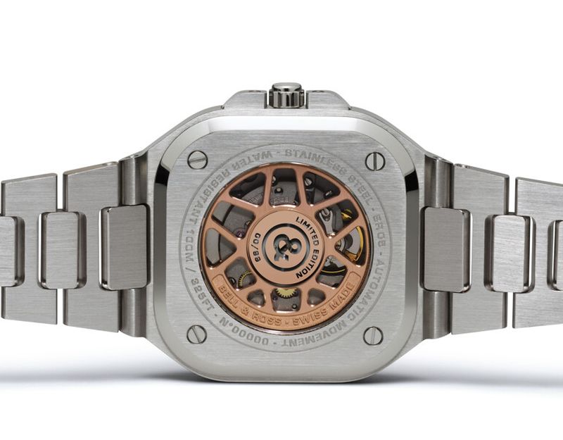 Bell & Ross BR 05 Artline : à l'heure du godron, de l'or et de l'acier