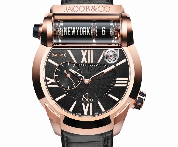 Jacob & Co Epic SF24 : ambiance d'aéroport pour montre voyageuse Jacob & Co Epic SF24 : ambiance d'aéroport pour montre voyageuse