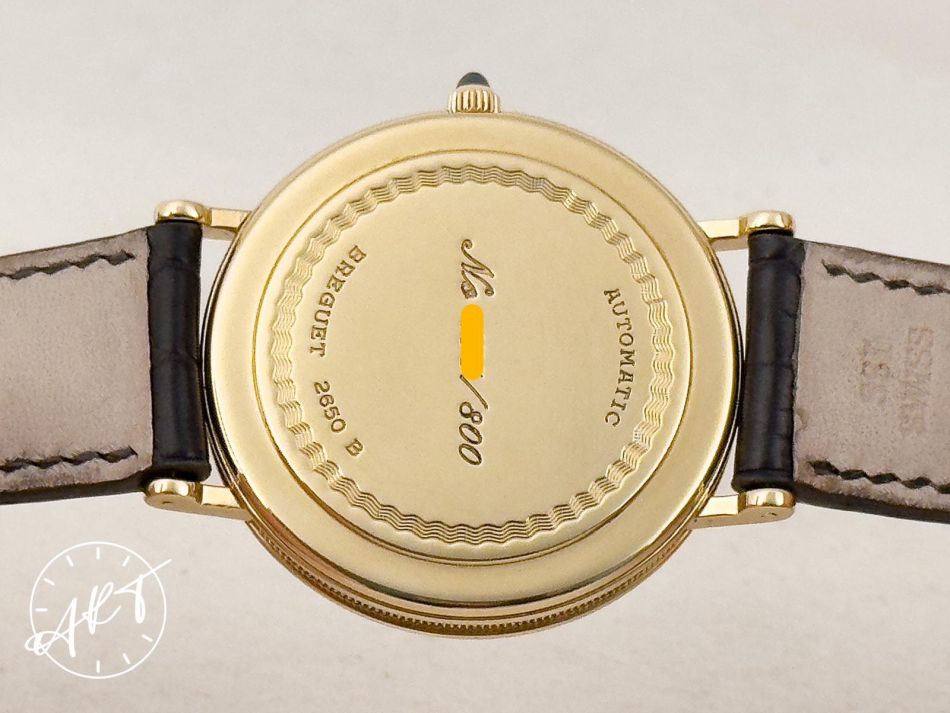 Une splendide Breguet 3420 à heures sautantes sur le site Artwatches.com Une splendide Breguet 3420 à heures sautantes sur le site Artwatches.com