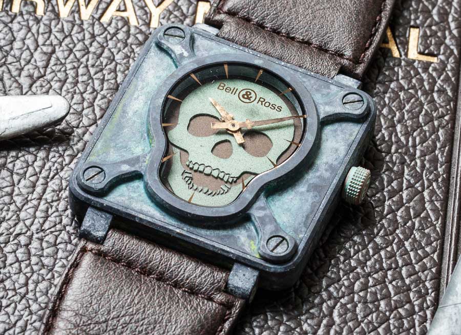 Chronopassion : série limitée BR01 Skull Patine 1120 de 50 exemplaires Chronopassion : série limitée BR01 Skull Patine 1120 de 50 exemplaires