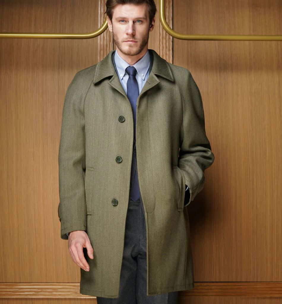 Manteau en whipcord de chez Coriolan Manteau en whipcord de chez Coriolan