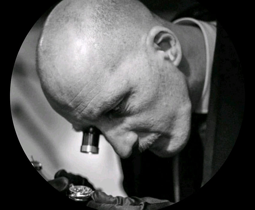 Portrait de Julien Dubois, fondateur de Chefs d'oeuvre horlogers Portrait de Julien Dubois, fondateur de Chefs d'oeuvre horlogers