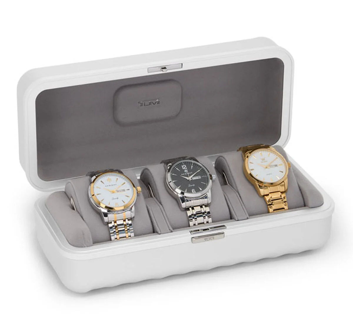 Tumi : le coffret 3 montres de la collection 19 Degree Aluminium Tumi : le coffret 3 montres de la collection 19 Degree Aluminium