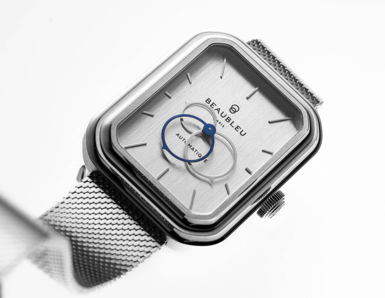 Bleubleu Figura : aiguilles rondes pour montres rectangles