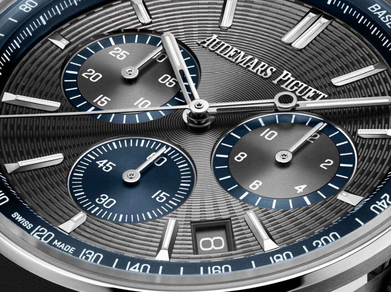 Code 11.59 by Audemars Piguet 41 mm : de l'acier et des nuances de gris