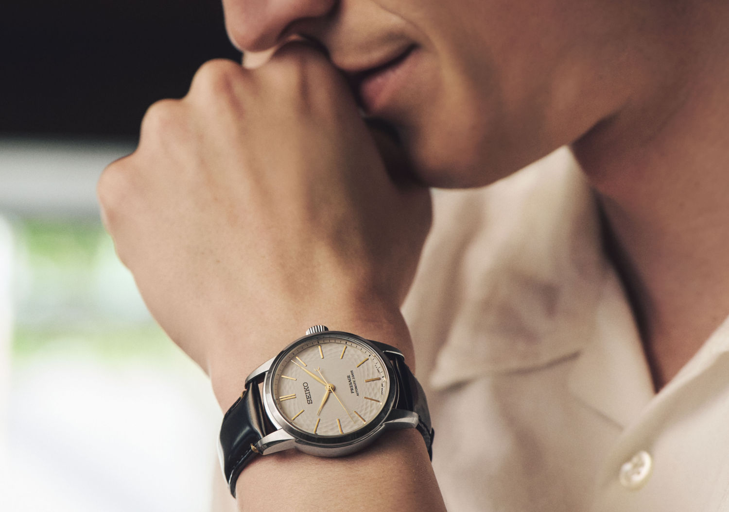 Seiko Presage Classic Series : un cadran en porcelaine non émaillée de la manufacture d'Arita