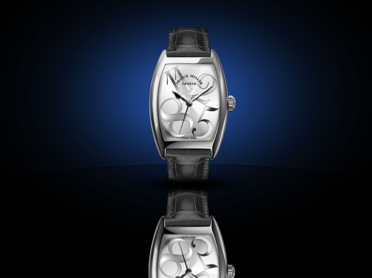 Franck Muller Cintrée Curvex Lucky 8 : le temps à l'infini