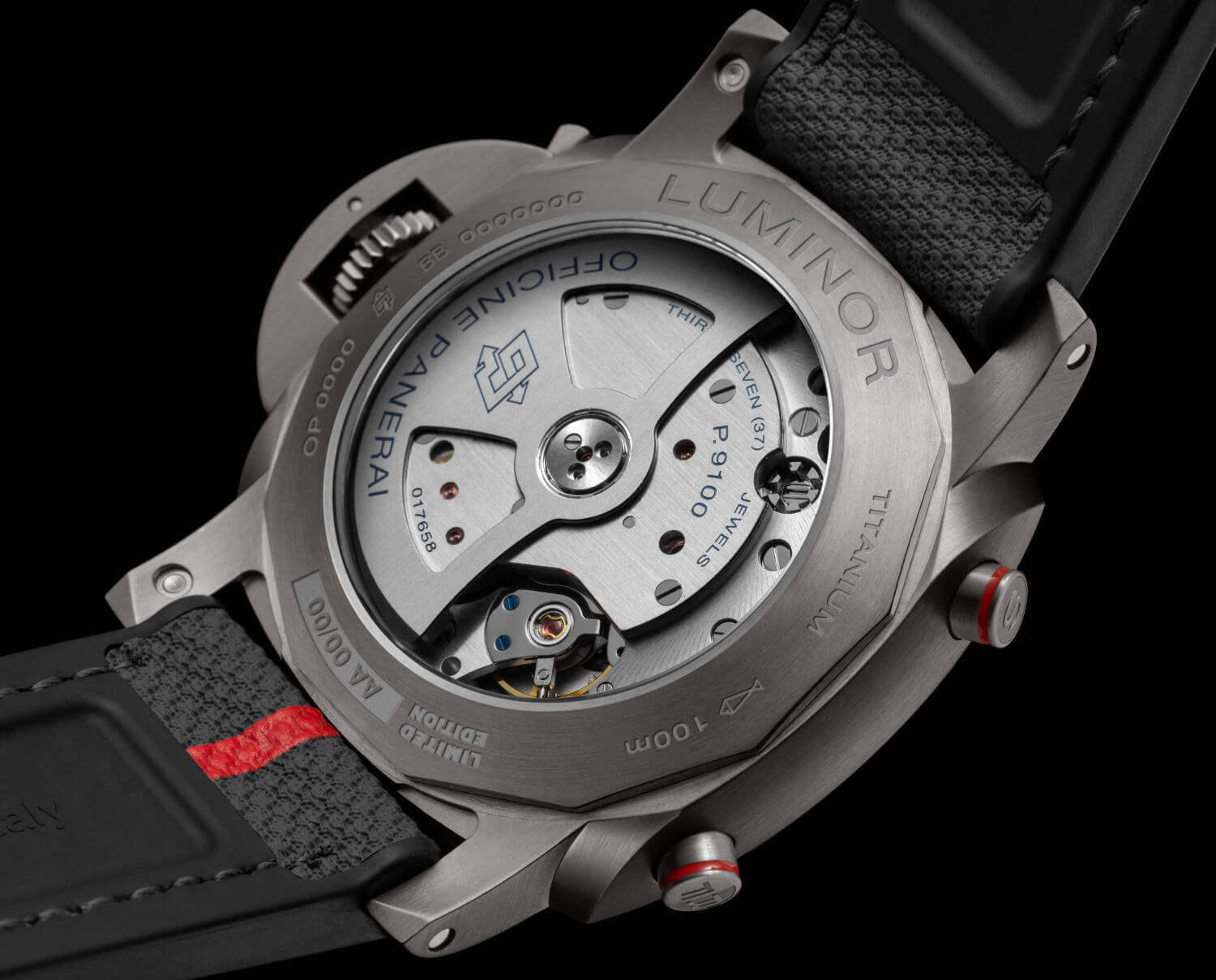 Panerai renouvelle son partenariat avec Luna Rossa avec un chrono flyback à 150 exemplaires