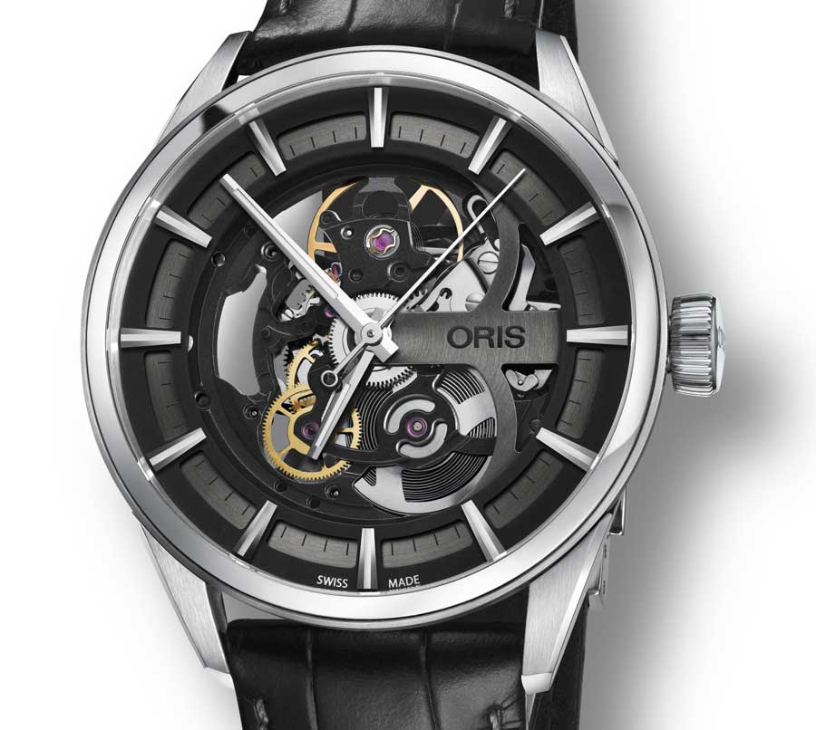 Oris Artix Skeleton : retour à 39 mm