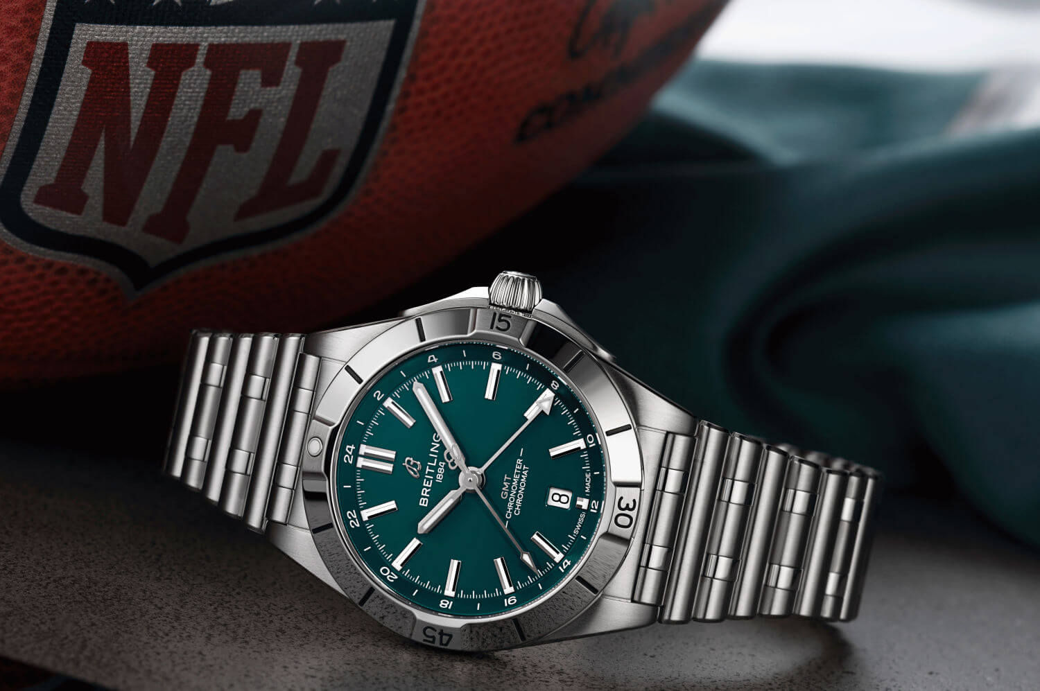Breitling Chronomat Automatic GMT 40 NFL Team Editions