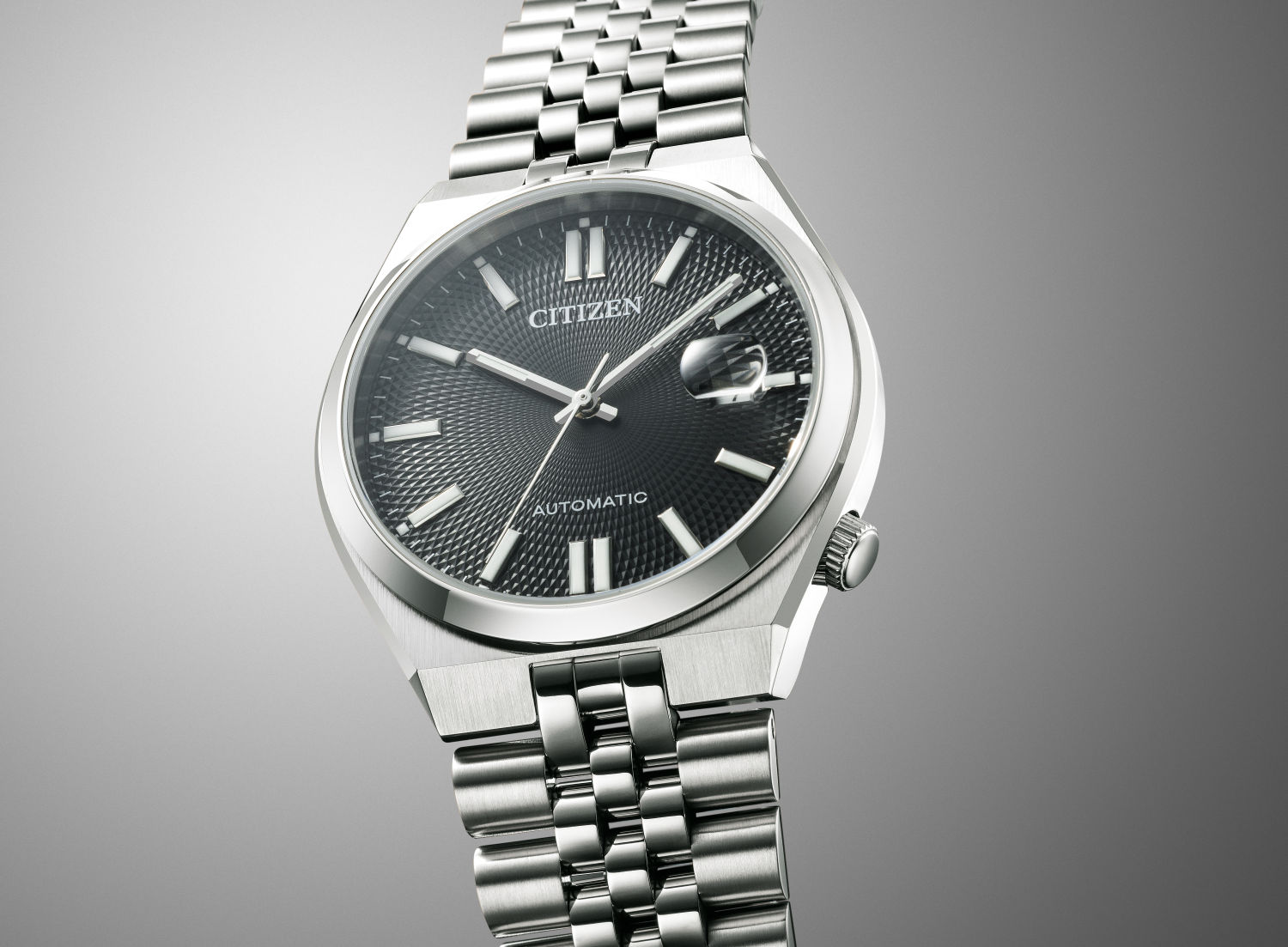 Citizen Tsuyosa 60 : une réserve de marche désormais week-end proof
