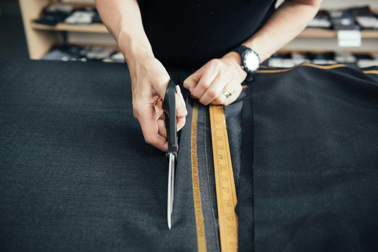 Costumes, vestons et pantalons : les cinq drapiers à connaitre absolument