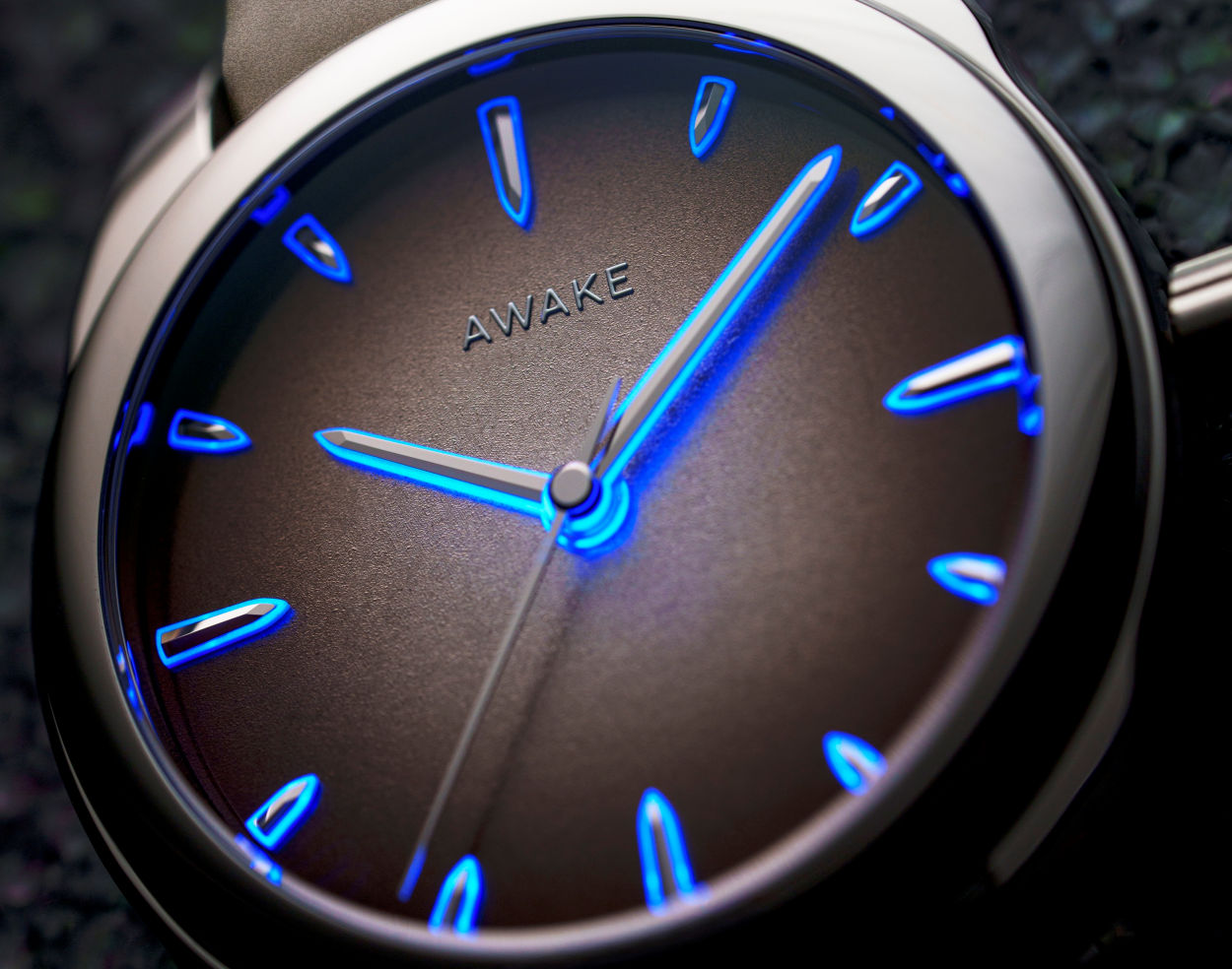 Awake "Vignette" : cinq cadrans fumés dont le Golden Hour en édition limitée à 100 pièces