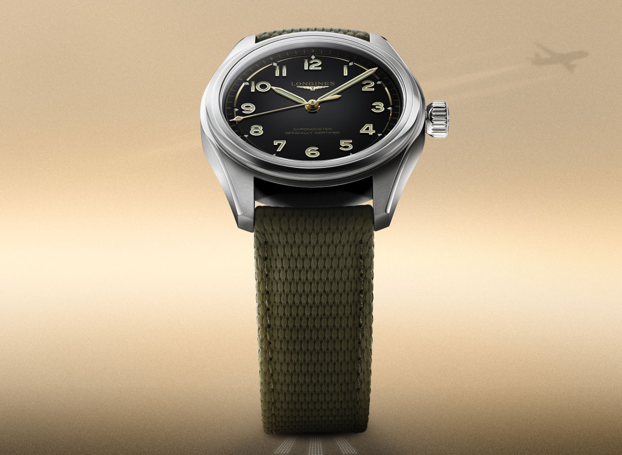 Longines Spirit Pilot : sans date en 39 mm