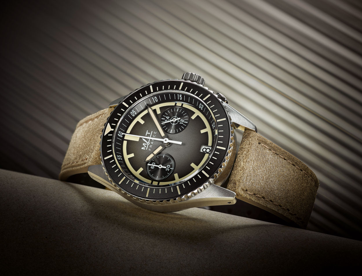 MAT : la collection Picobello s'enrichit d'un beau chrono méca-quartz d'inspiration vintage
