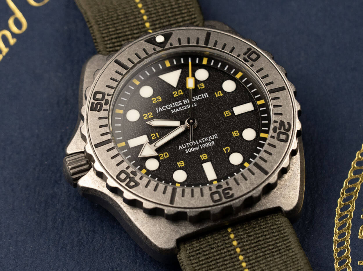 Jacques Bianchi JB 300 Profonde x Deepsea.edc : montre-outil radicale Jacques Bianchi JB 300 Profonde x Deepsea.edc : montre-outil radicale
