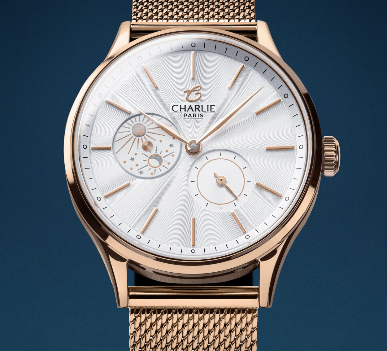 Charlie Initial 36 jour/nuit : une mécanique féminine et poétique