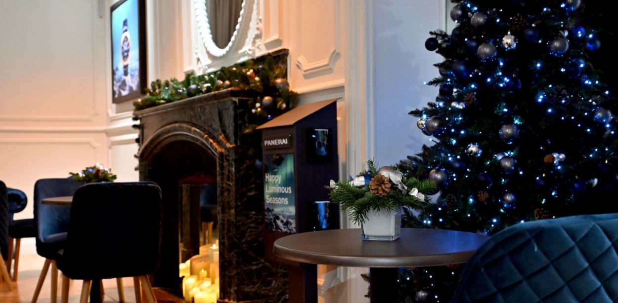 Paris : le Caffè éphémère Panerai s'installe sur la plus belle avenue du monde !