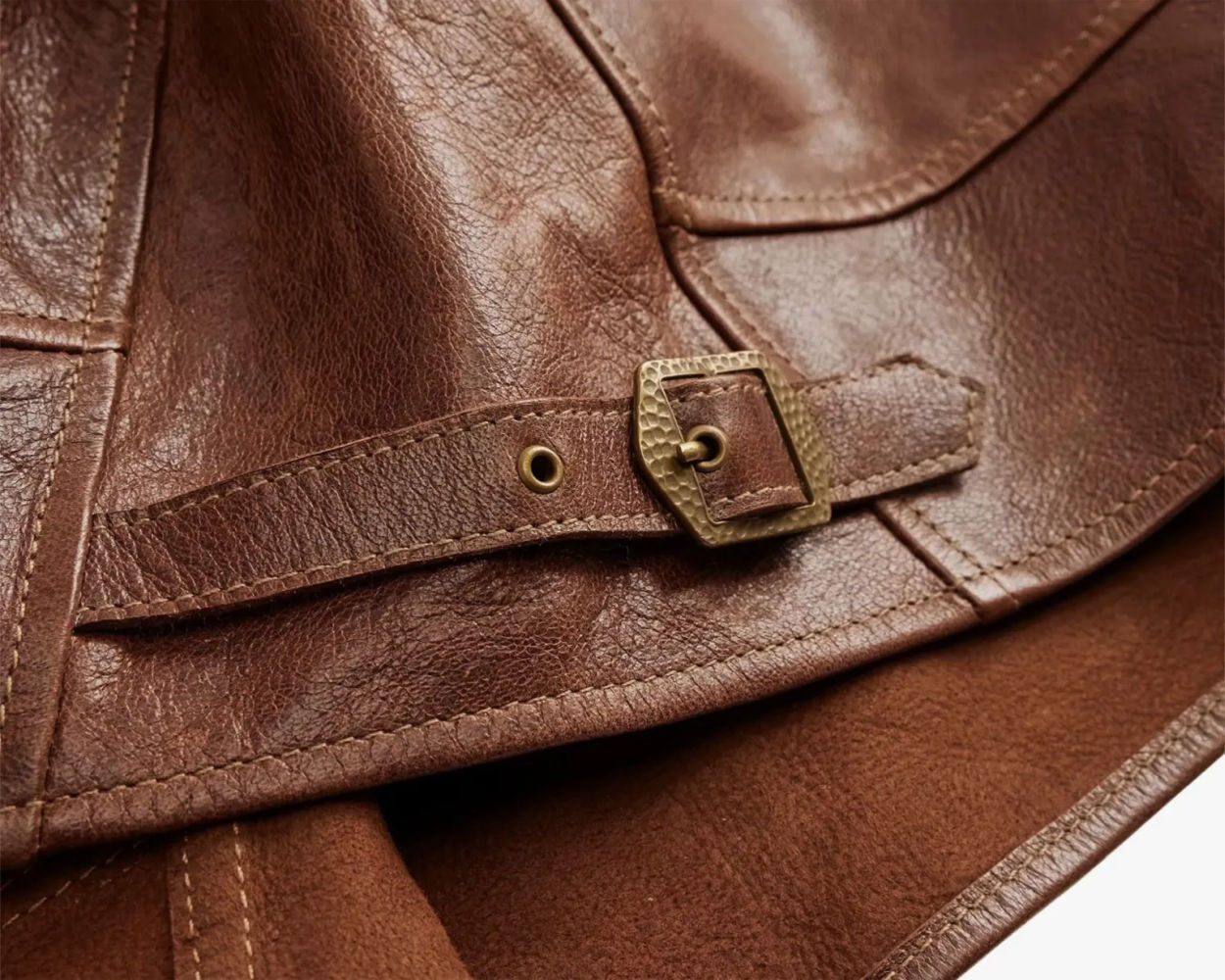 Réédition du célèbre blouson Menlo Cossack en cuir d'Albert Einstein par Levi's