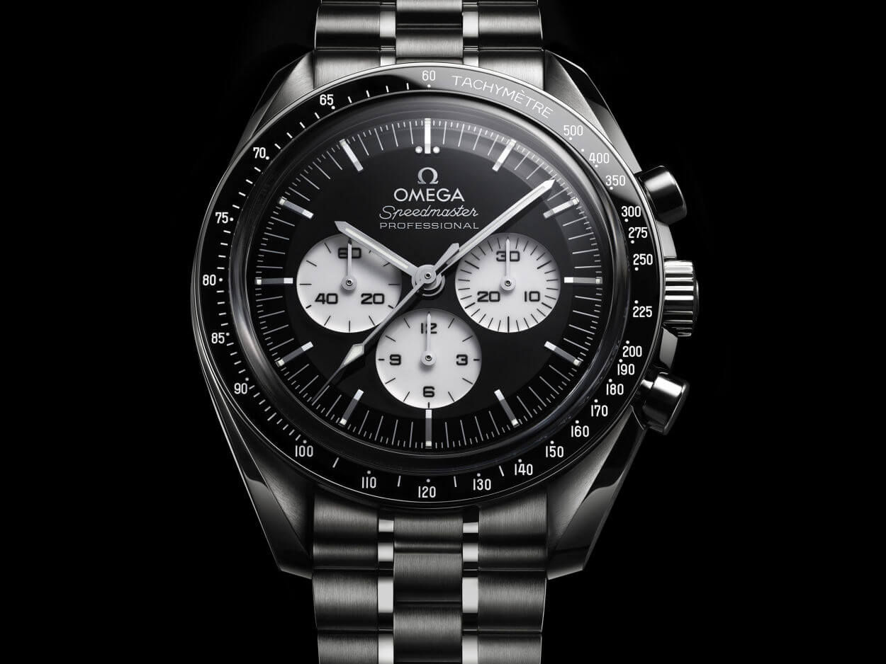 Omega : une Speedmaster Moonwatch avec cadran "noir et blanc"