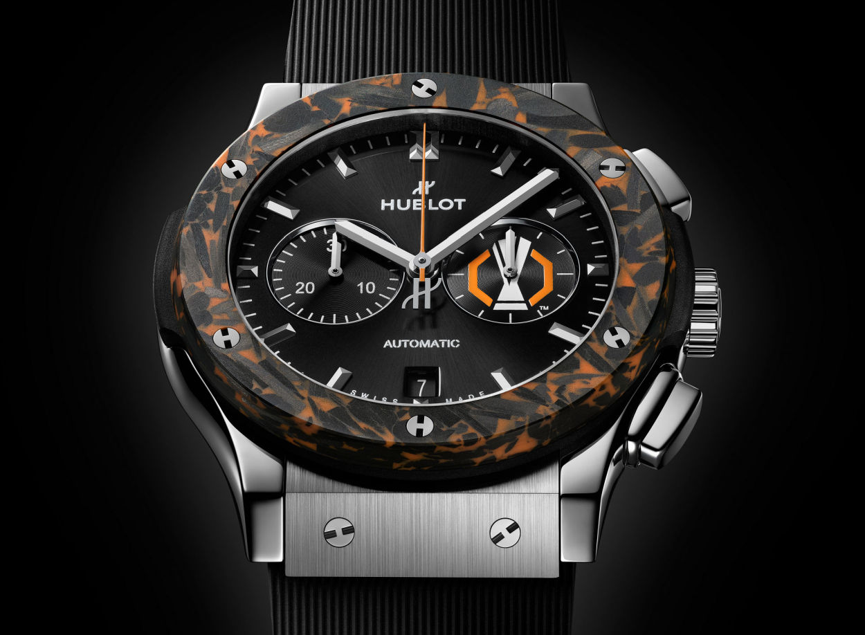 Hublot Classic Fusion Chronograph UEFA Europa League titane et fibre de carbone