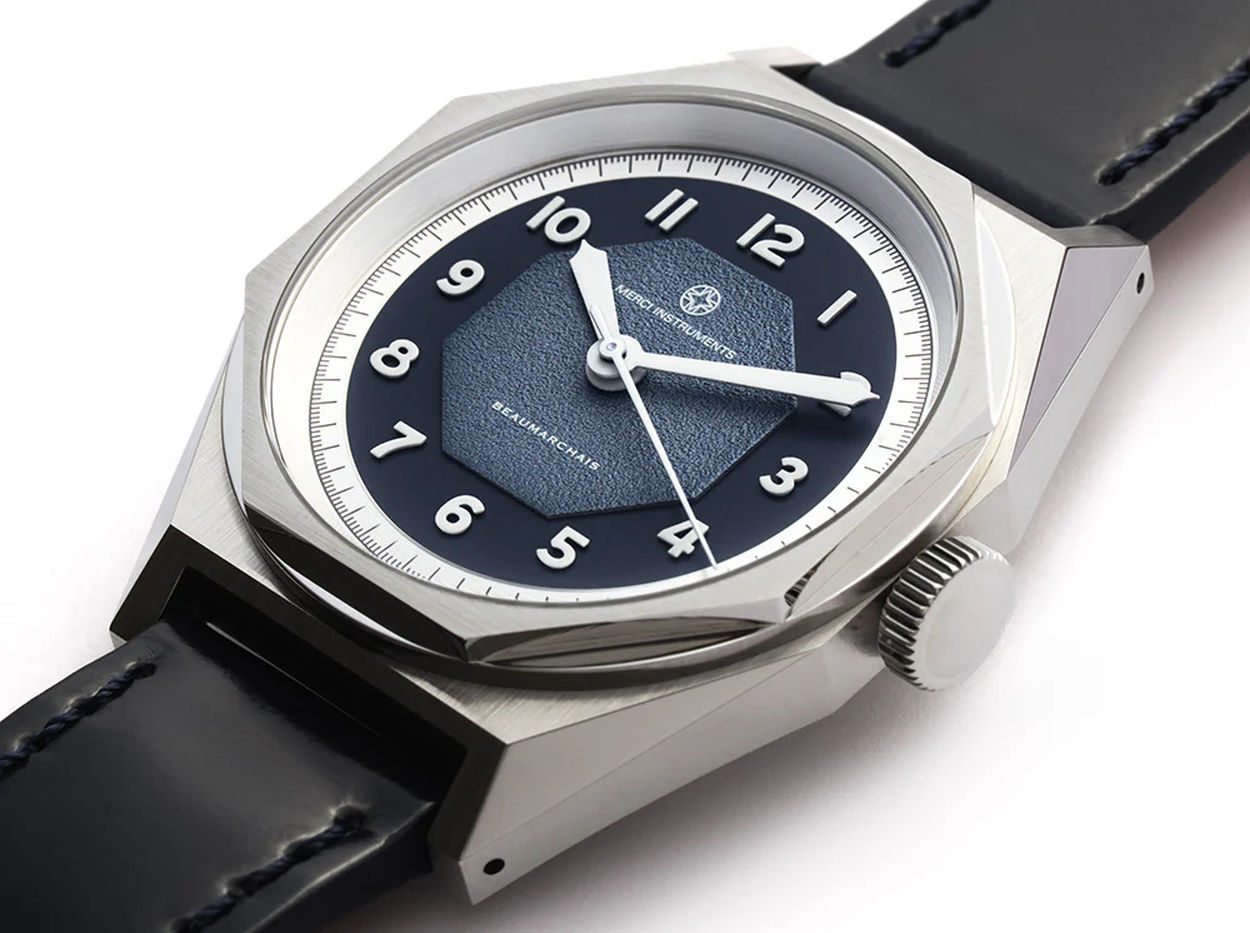 Merci Beaumarchais : une "montre de forme" pour les dix ans de l'horlogerie Merci