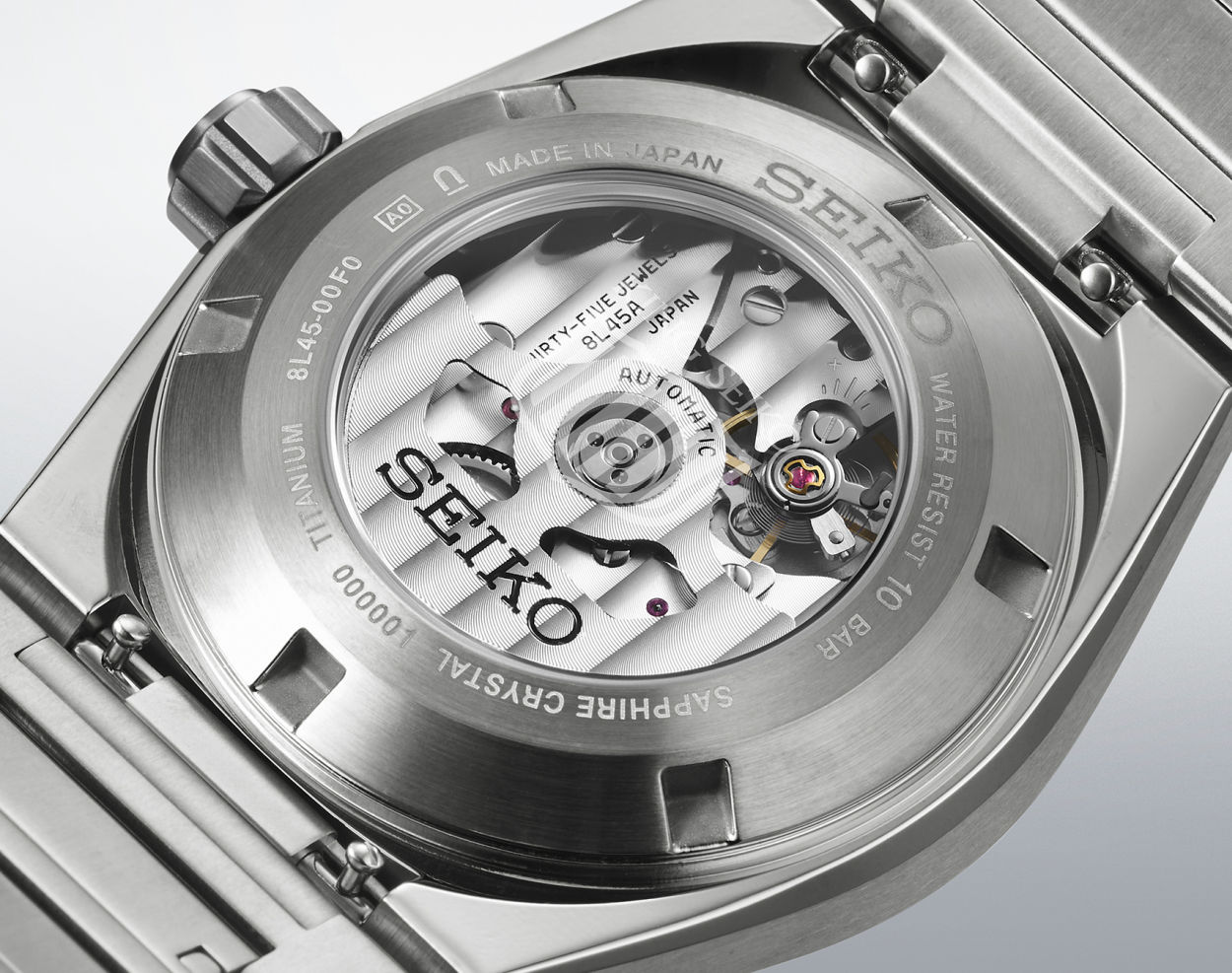 King Seiko Vanac : elle revient cette année en trois nouvelles versions en titane
