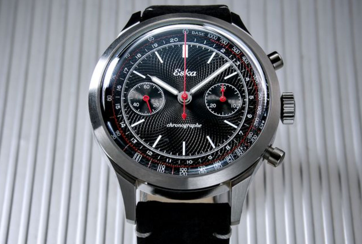 Eska : la collection de chronos bicompax Racing s'enrichit d'une version Midnight noire