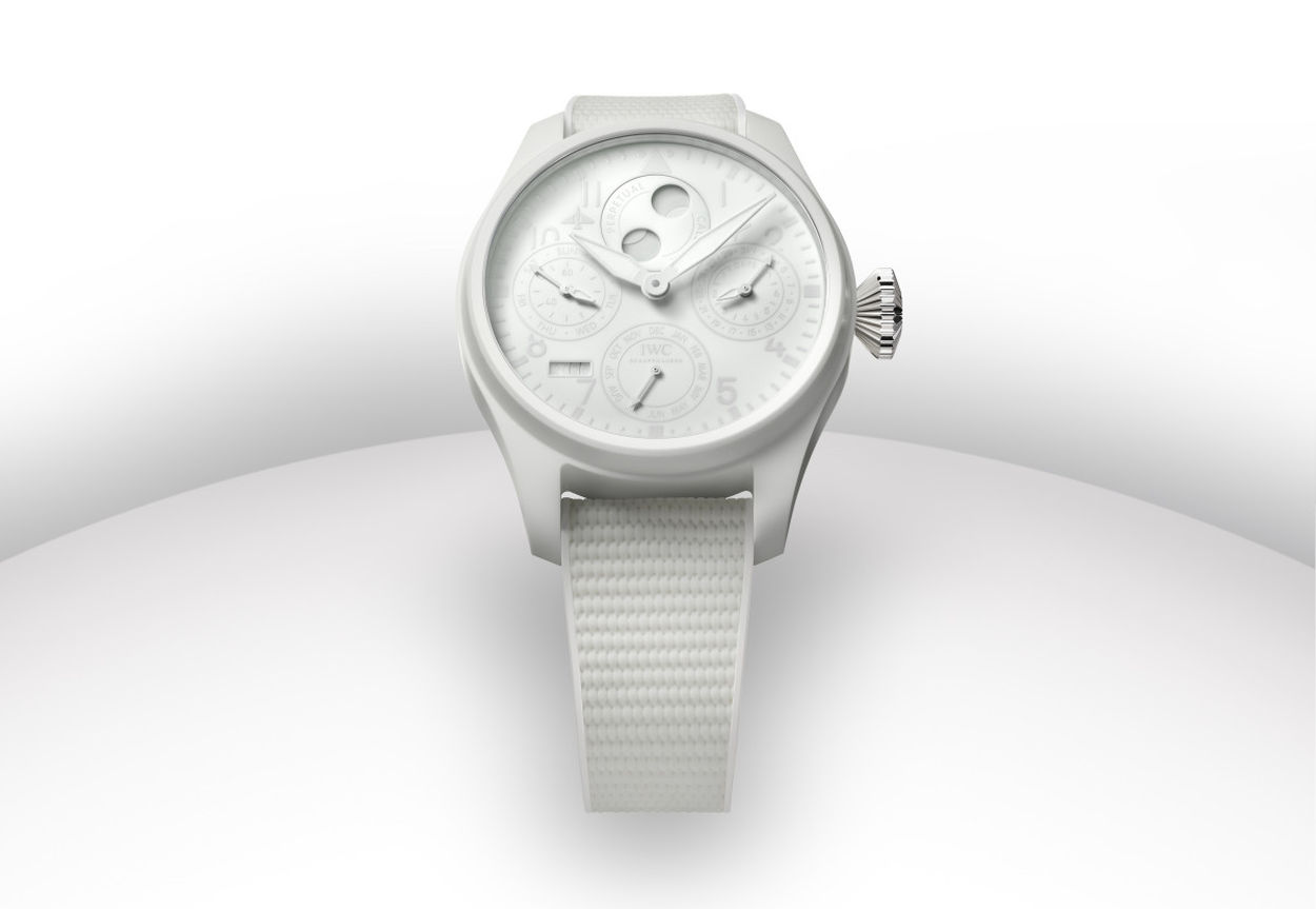 IWC : une montre d'aviateur QP entièrement luminescente