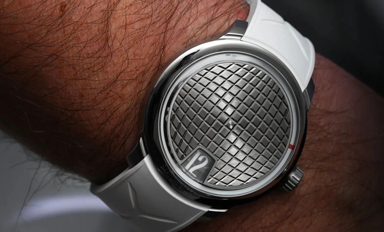Sartory-Billard SB10 Heure Sautante : dix ans en beauté