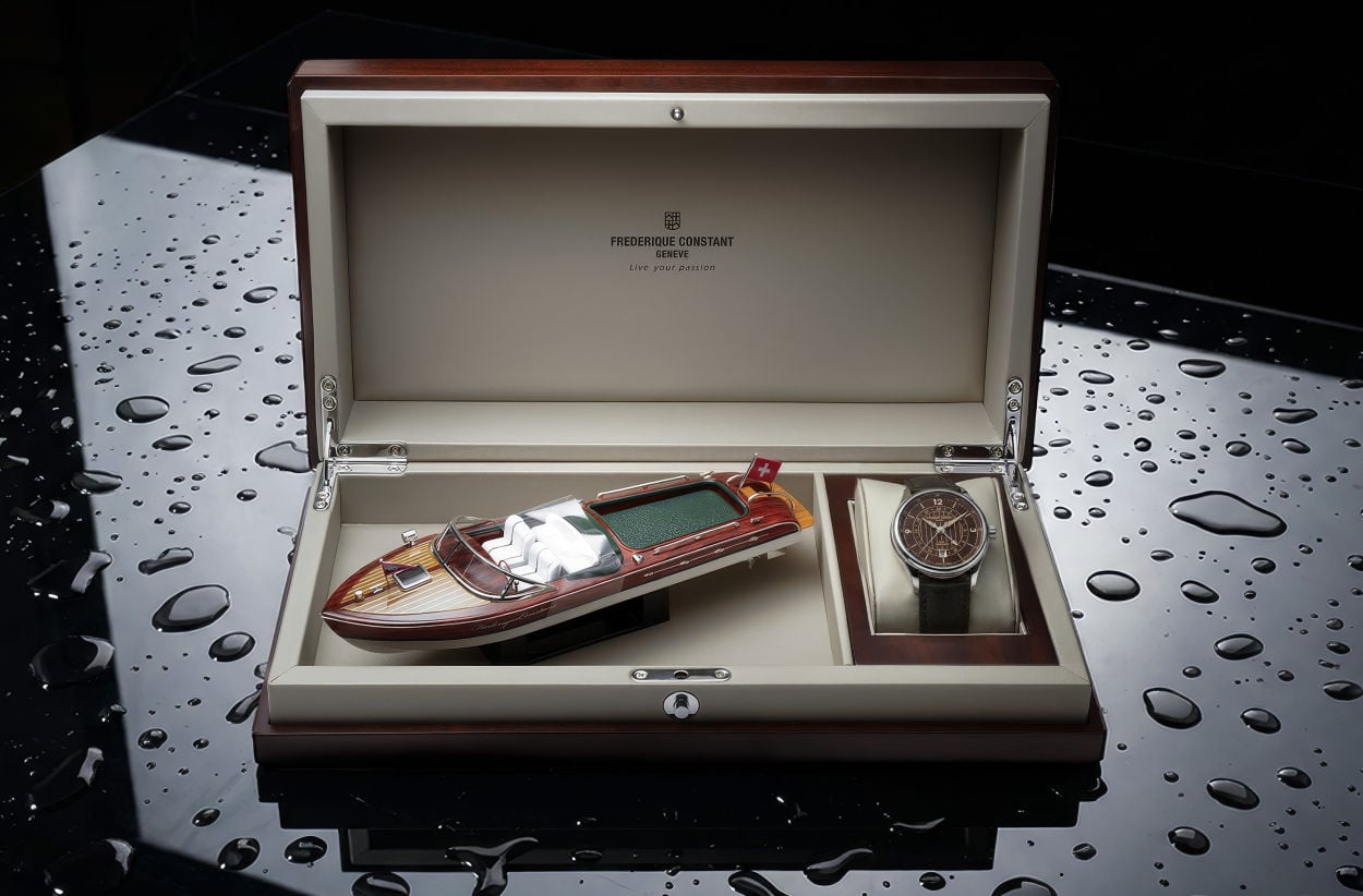 Classics Runabout Automatic GMT : la dolce vita selon Frédérique Constant
