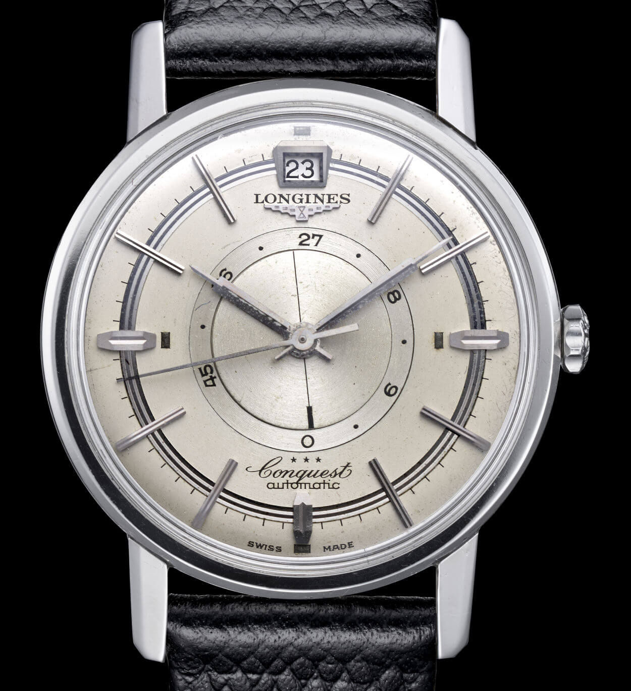Longines Conquest Heritage Central Power Reserve : cadran bleu et réserve de marche au centre