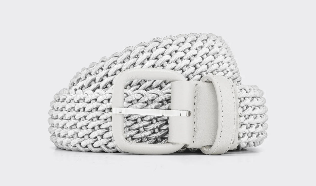 L'Aiglon et la ceinture élastique tressée : genèse d'un grand classique estival du vestiaire masculin