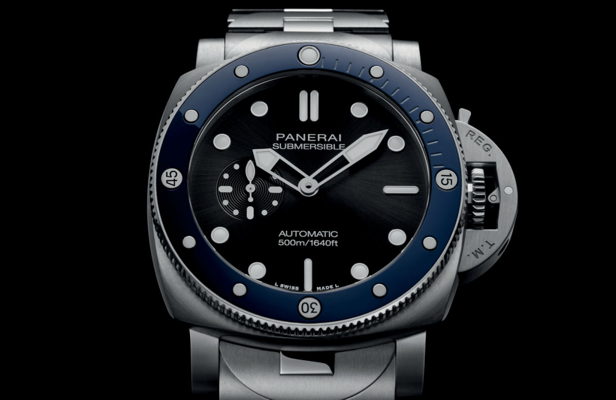 Panerai PAM01756 : la premier Submersible de 44 mm avec bracelet métal