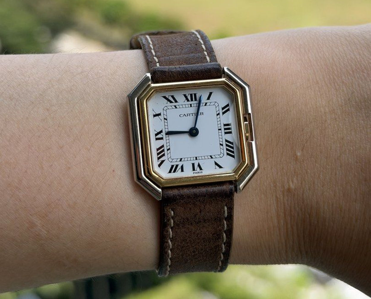 Cartier Ceinture : une montre vintage à la géométrie singulière