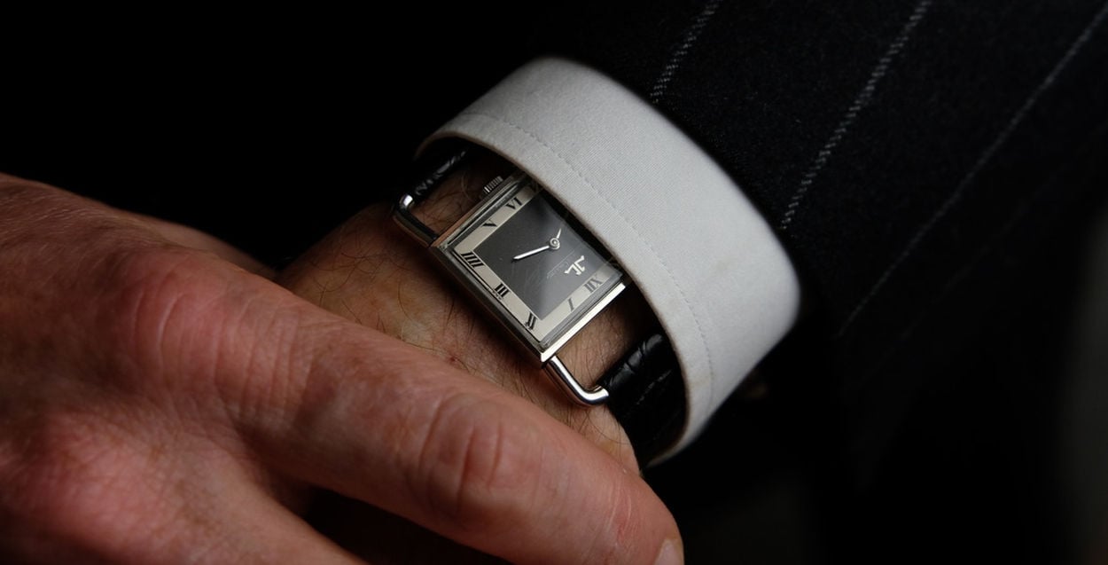 Montre étrier : quand l'horlogerie monte à cheval