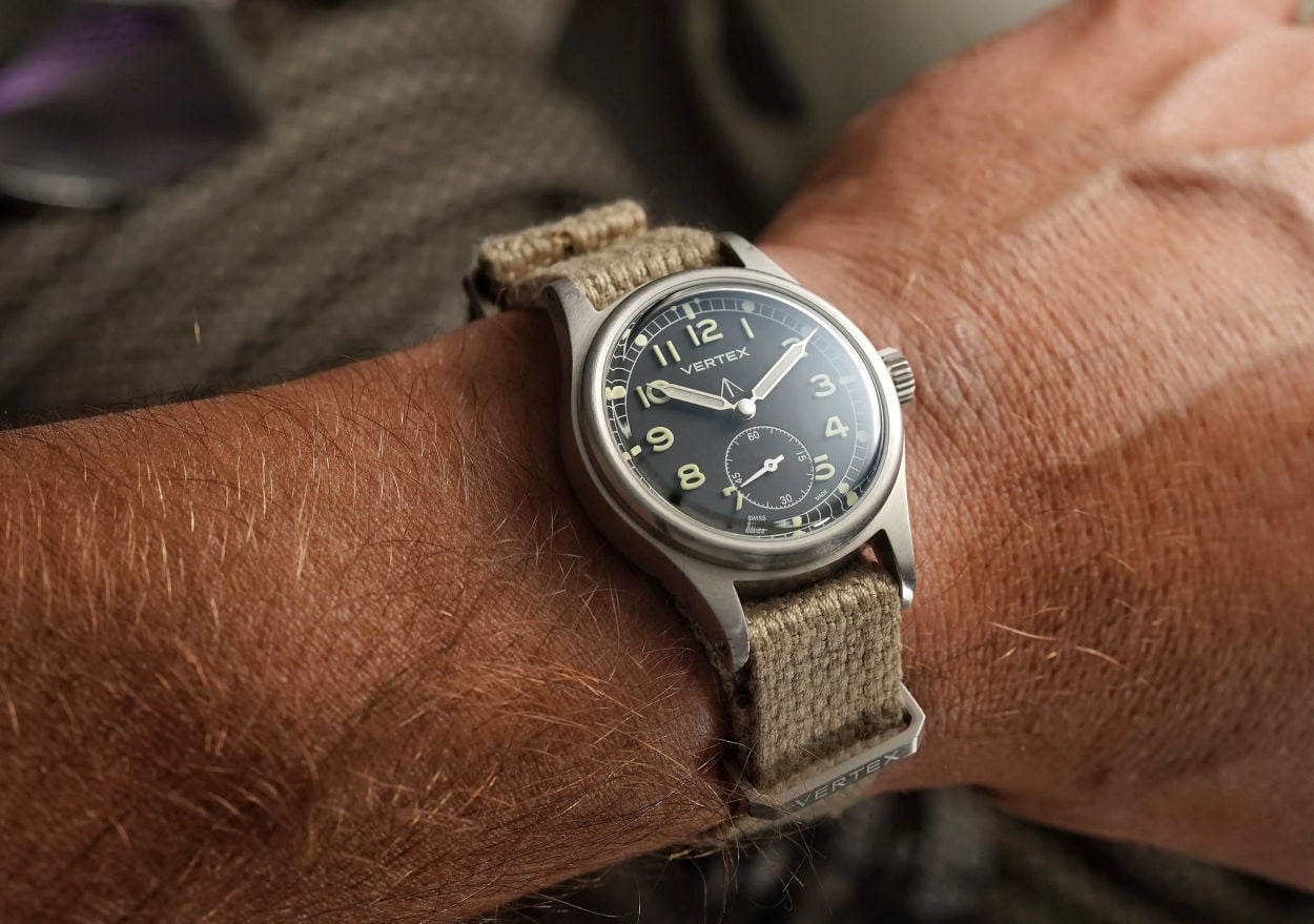 Quand James Bond se met à porter une montre Vertex