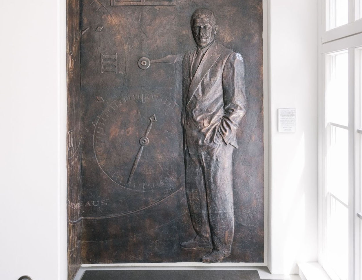 Günter Blümlein, l'homme qui fit renaître A. Lange & Söhne !