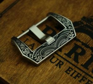 Misterchrono : boucle avec gravures "Maori"