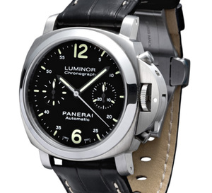 La Luminor Chronographe d’Officine Panerai est désormais disponible en 40 mm