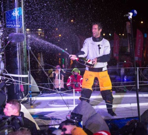 Armel Le Cléac'h remporte le Vendée Globe avec une Ralf Tech au poignet