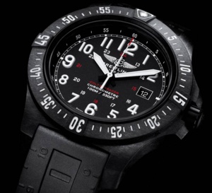 Breitling Colt Skyrace : calibre quartz et boitier en Breitlight