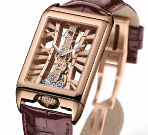 Corum : arrivée de la Golden Bridge Rectangle