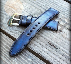 Canotage-strap : beaux bracelets artisanaux en cuir patiné ou vintage