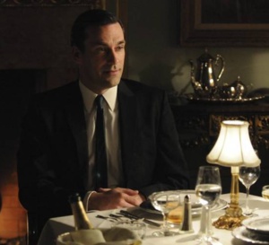 Mad Men saison 4 : Jon Hamm porte une Rolex Explorer 1