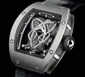 RM 019 Tourbillon : une Richard Mille décorée d’un nœud celtique en diamants