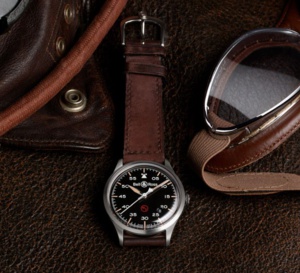 Bell &amp; Ross BRV1-92 Military : montre d'état-major