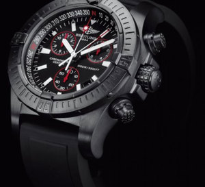 Breitling Avenger Seawolf Chrono Blacksteel : fonctionnelle jusqu’à 1.000 mètres de profondeur